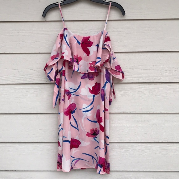 Gorgeous off Shoulder Dress NWOT - Picture 3 of 7